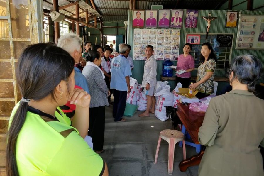 “A Small Gift for the Elders of Kien Giang”